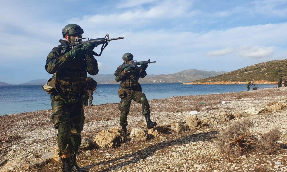 Ετοιμάζουν νέα Ίμια οι Τούρκοι; Τούρκος Ναύαρχος απειλεί με στρατιωτική επέμβαση στα ελληνικά νησιά του Αιγαίου